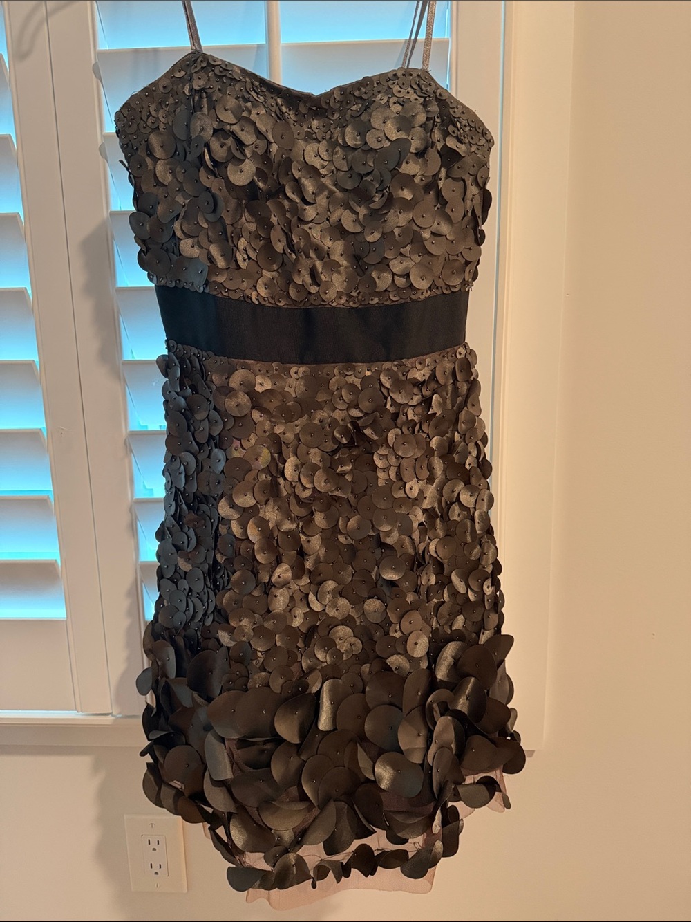 Adrianna Papell Black Strapless Sequin Petal Cocktail Dress